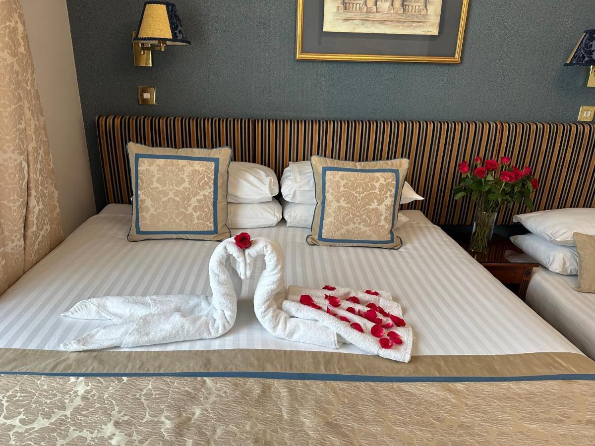London Lodge Hotel Luaran gambar