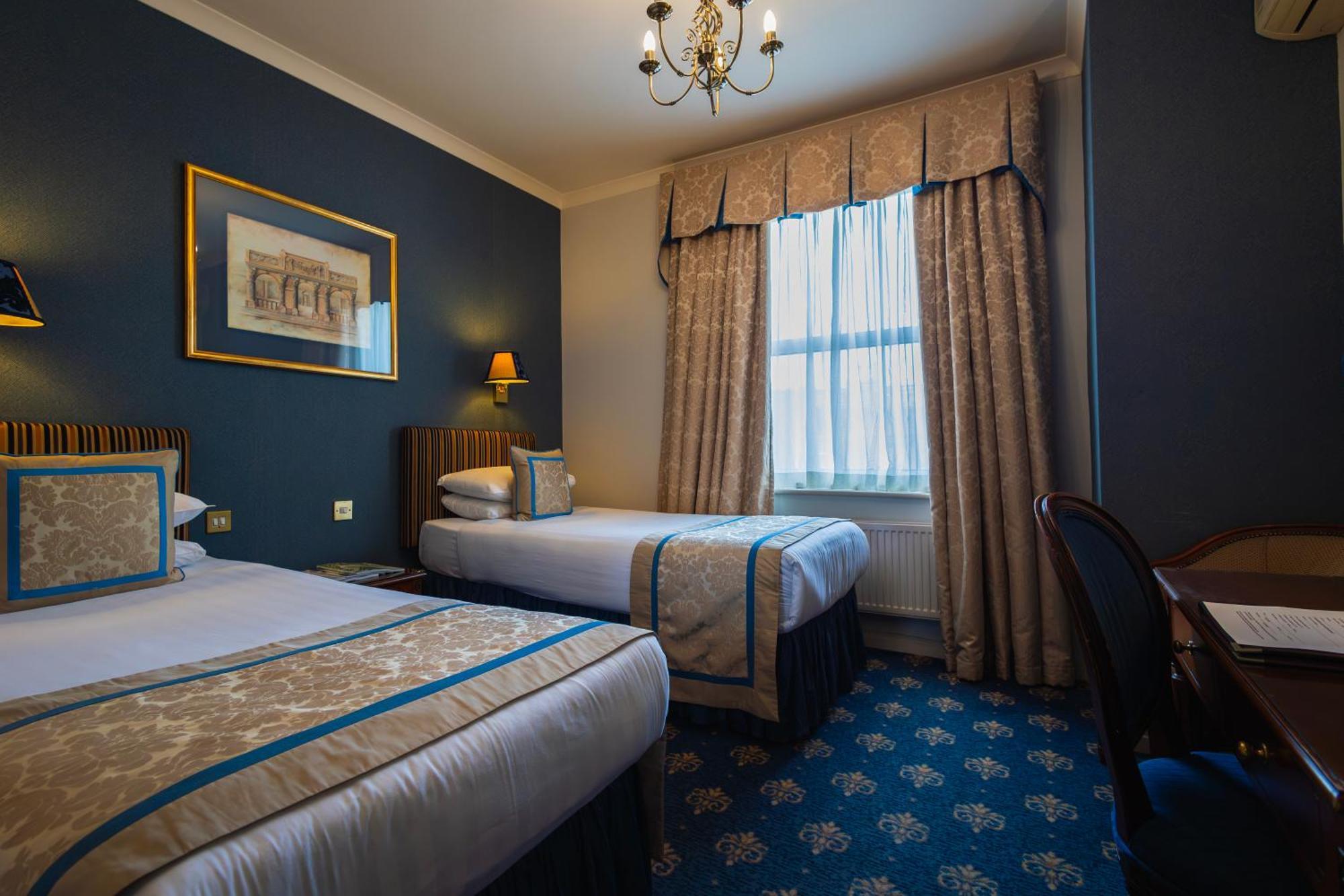 London Lodge Hotel Luaran gambar