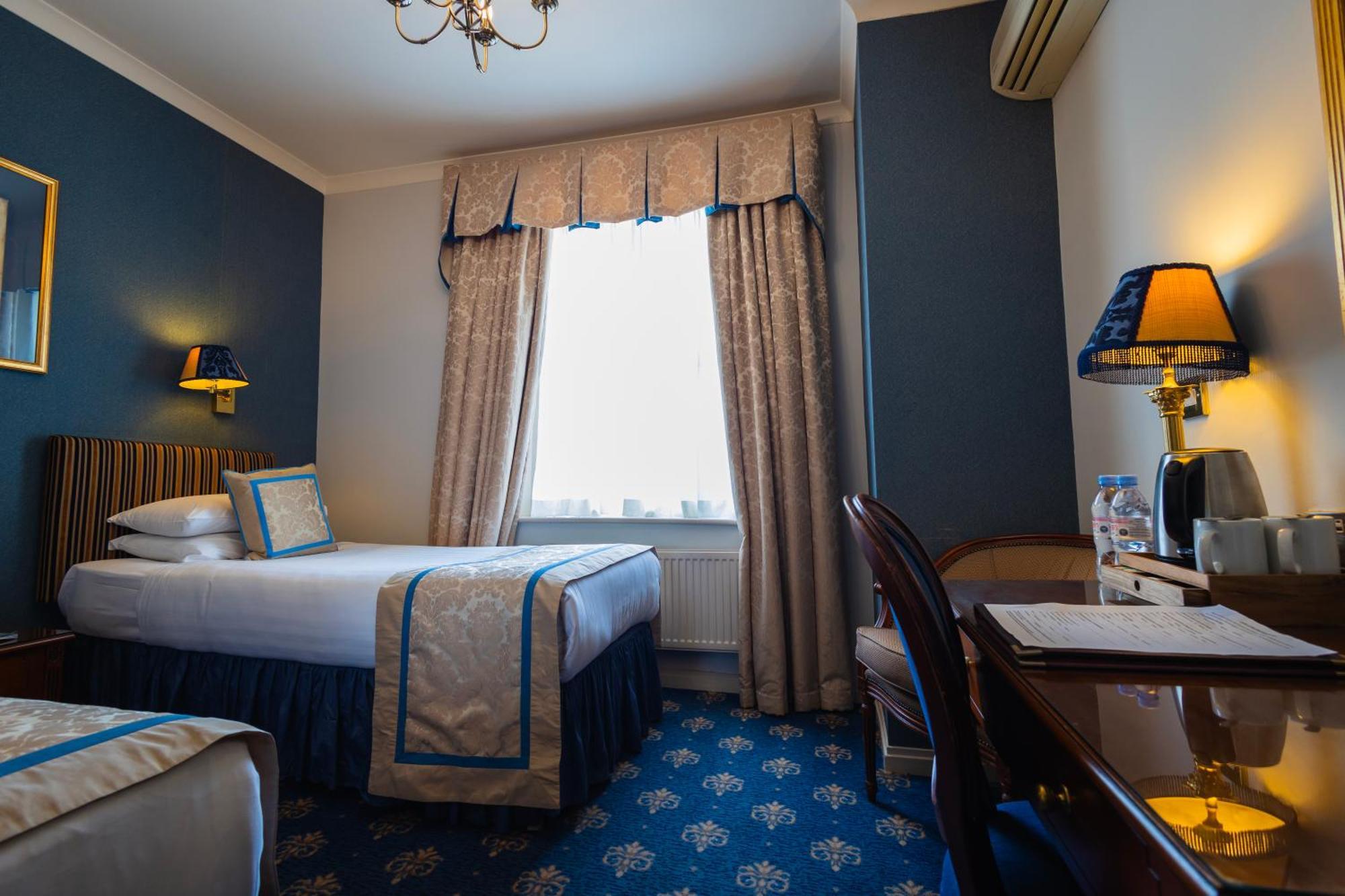 London Lodge Hotel Luaran gambar