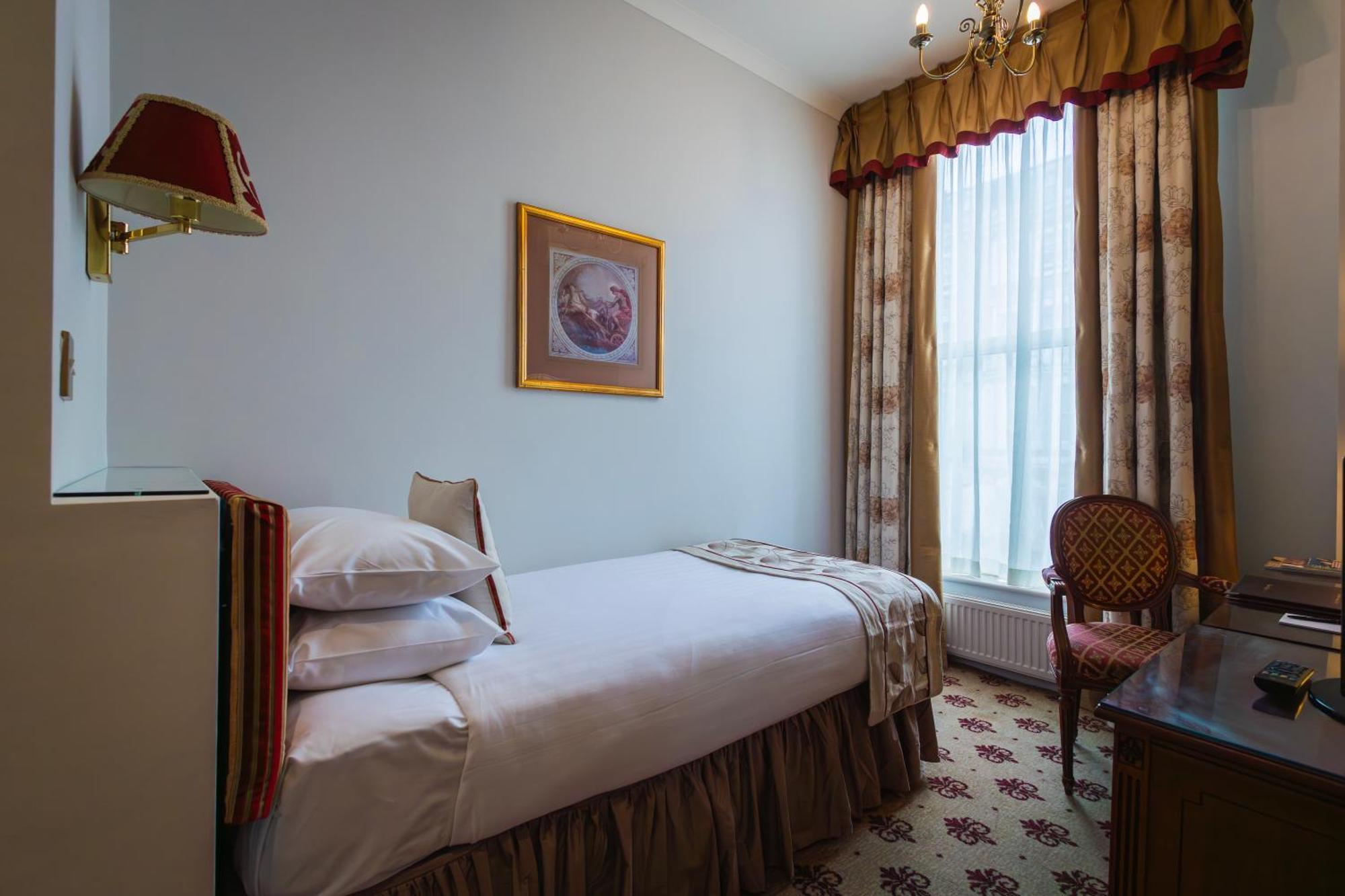London Lodge Hotel Luaran gambar
